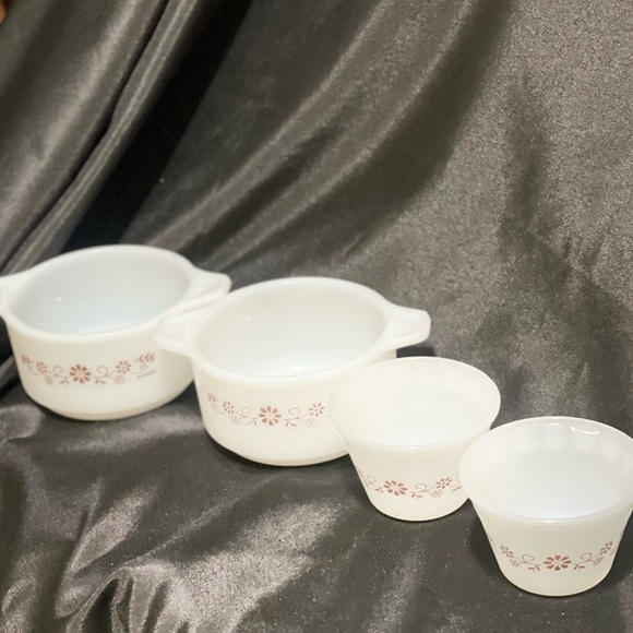 PYR-O-REY DYNAWARE Termocrisa Milk Glass Brown Daisy Ramekins (2) & Cups (2) - Picture 5 of 11